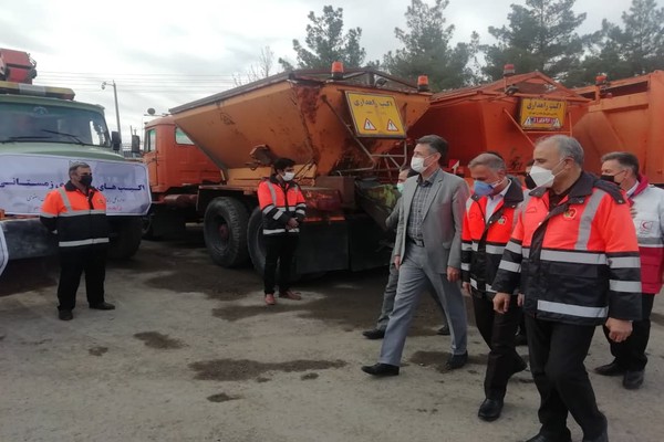 با حضور سرپرست فرمانداری مشهد؛ طرح عملیات راهداری زمستانی آغاز شد