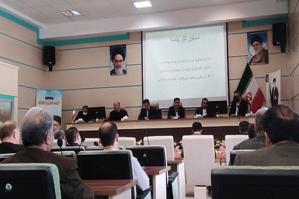 تاکید فرماندار طرقبه شاندیز: نظارت کامل بر چرخه آرد از کارخانه تا سفره مردم