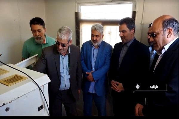 گزارش خبرگزاری صدا و سیما از بهره برداری از یک ایستگاه فرستنده رادیو تلویزیونی در روستای تجر بخش طرقبه