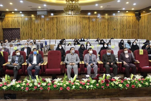 جلسه هم اندیشی مدیران مدارس ابتدایی شهرستان با حضور رییس اداره آموزش و پرورش طرقبه شاندیز،