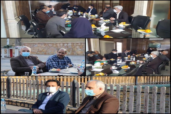 جلسه بررسی مشکلات اداری و پرسنلی شهرداری شاندیز با حضور مدیر کل دفتر نوسازی 